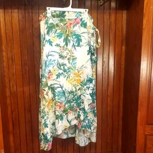 JOHNNY WAS SIZE LARGE Floral Wrap Skirt